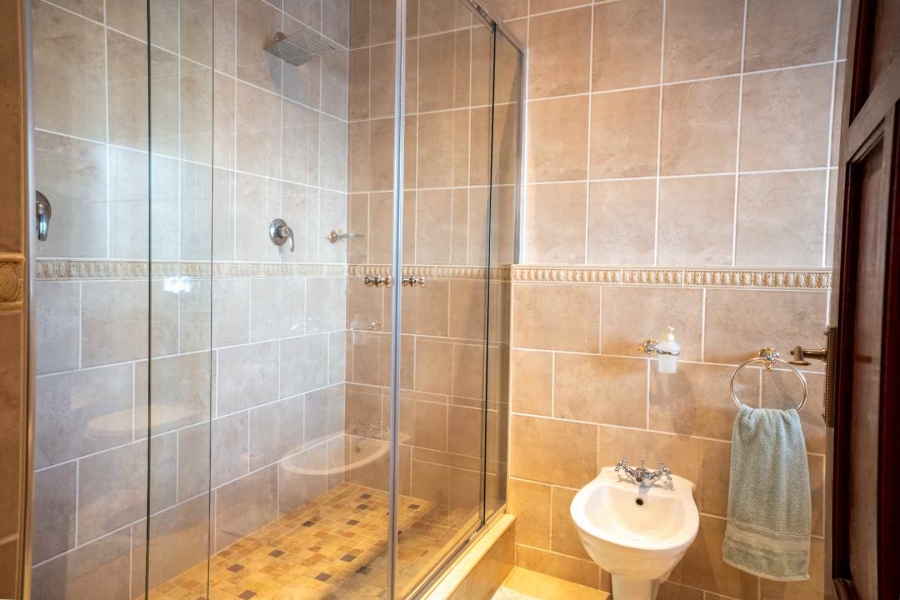 4 Bedroom Property for Sale in Croydon Western Cape